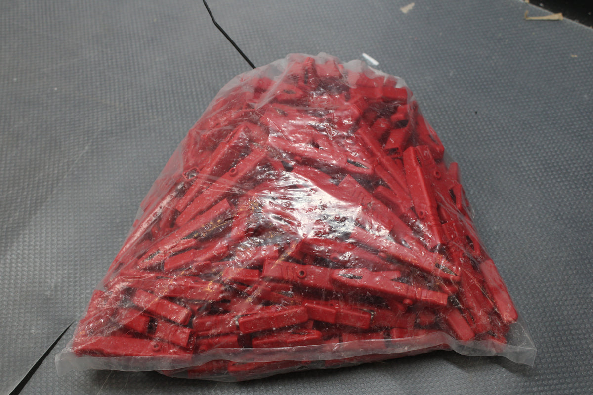 SKS Hirschmann AK 2 S Krokodilklemme Schraubklemme Steckanschluss Rot 170 Stück - 4250260211319