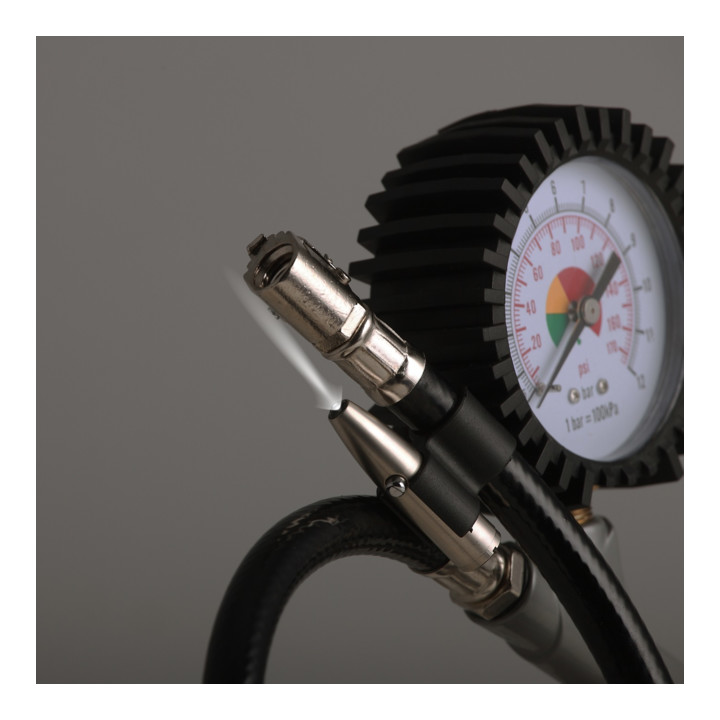 Aerotec Druckluftreifenfüller Luftdruckprüfer Tech St Psi 3 Schwarz 10 Bar B-Ware - 4260479718226
