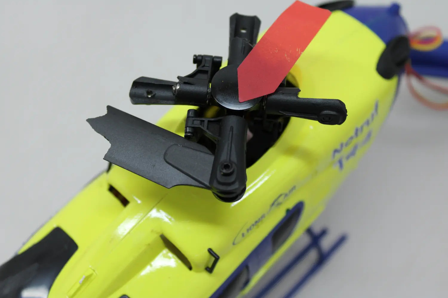 D-Ware Amewi Afx 135 Pro Alpine Air Rc Hubschrauber Modellbau Helikopter Defektware728 - 4262408975885