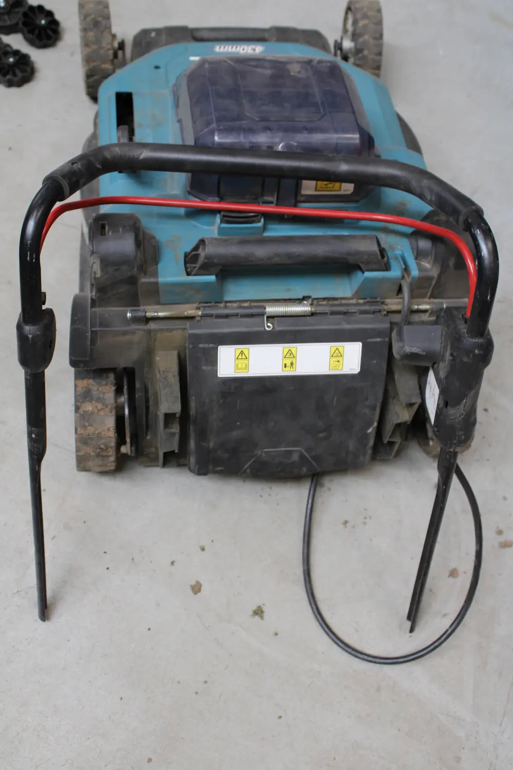 C-Ware Makita Dlm432 Pt2 Akku Rasenmäher Elektromäher Mäher 18 V Blau Siehe Text/Foto - 88381891202