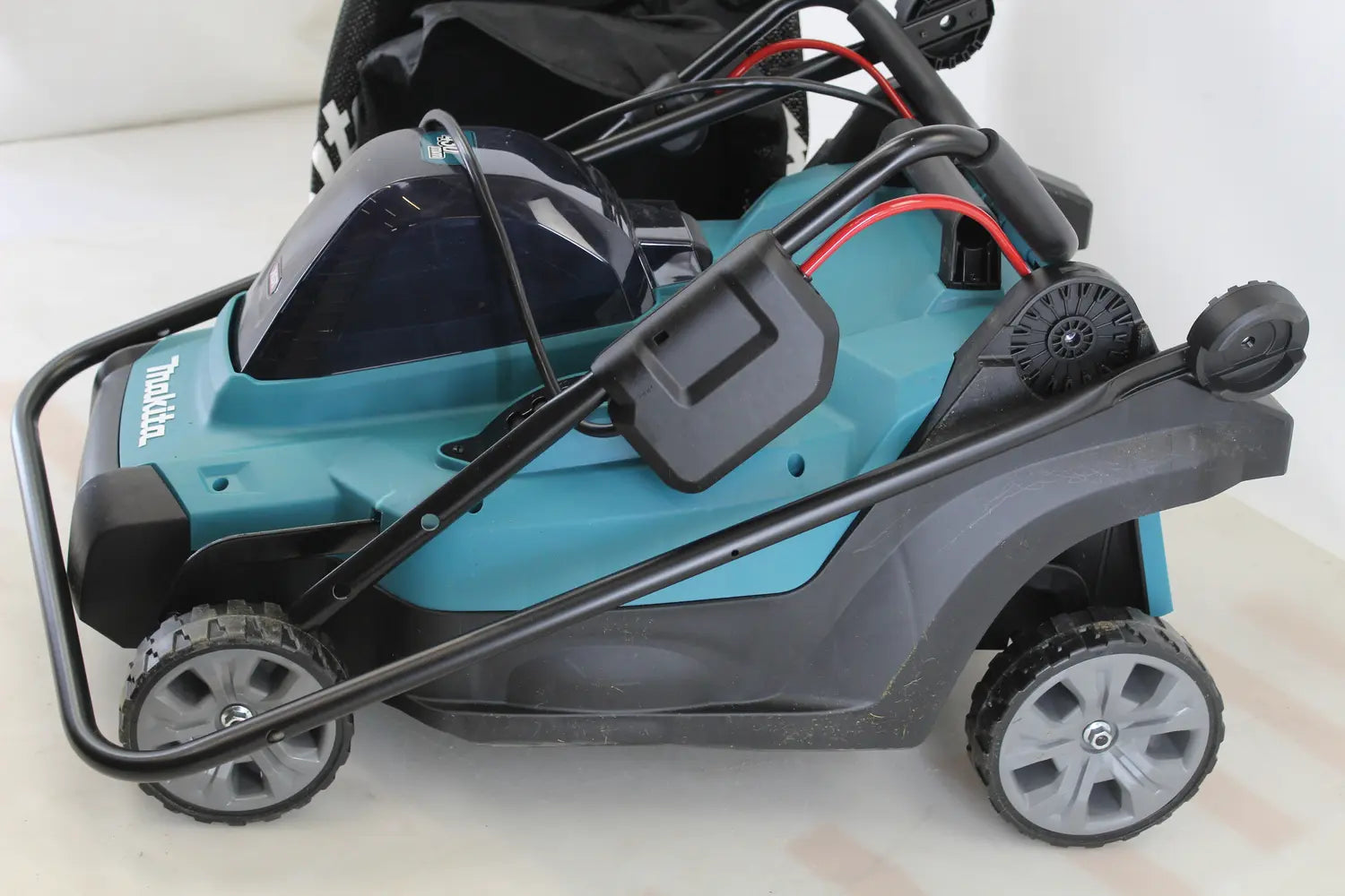 C-Ware Makita Lm004 Gz Akku Rasenmäher Rasentrimmer Ohne Akku Siehe Text/Foto - 197050000668