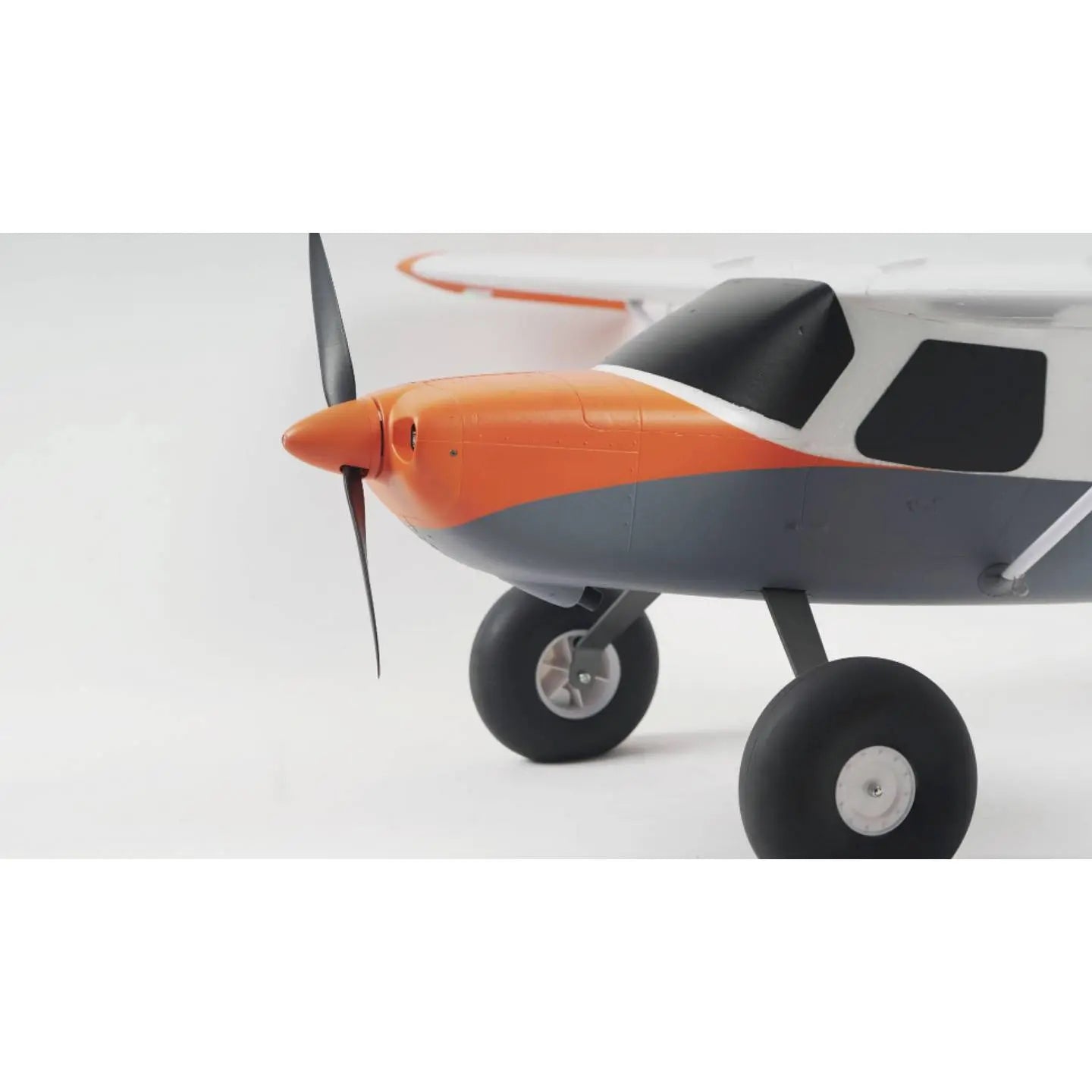 B-Ware Amewi Rc Modellflugzeug Motor Flugzeug Amx Planes Tasman Weiß Orange Pnp 1500 Mm - 4260768510111