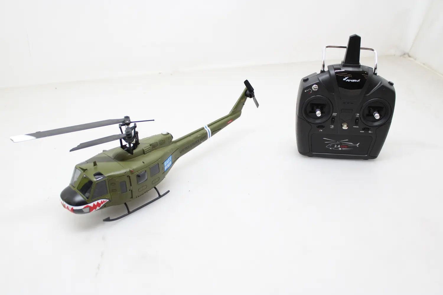 D-Ware Amewi Uh 1 Pro Brushless Cp Helikopter Rc Hubschrauber 6 Kanal Defektware - 4262408979456