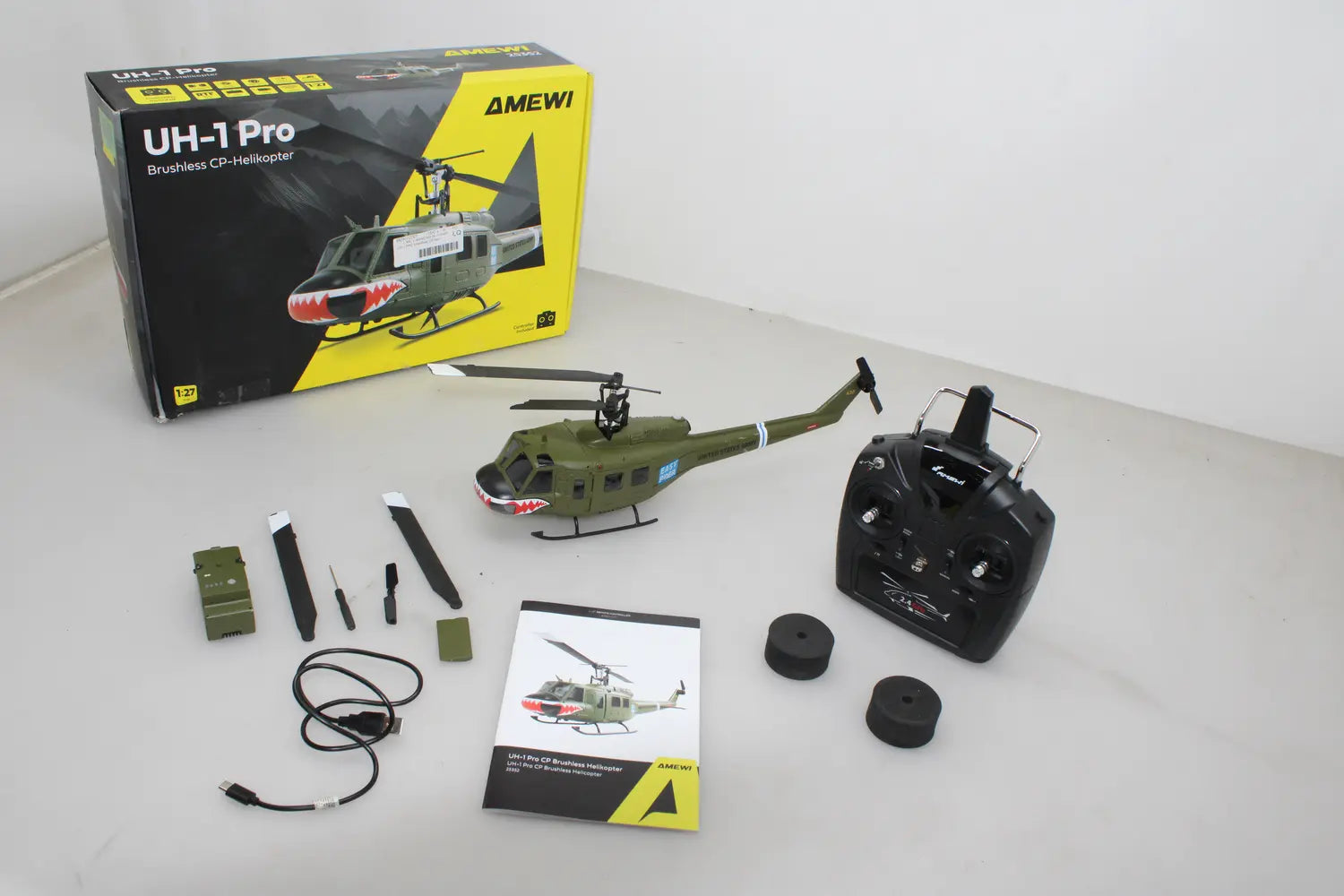 D-Ware Amewi Uh 1 Pro Brushless Cp Helikopter Rc Hubschrauber 6 Kanal Defektware - 4262408979456