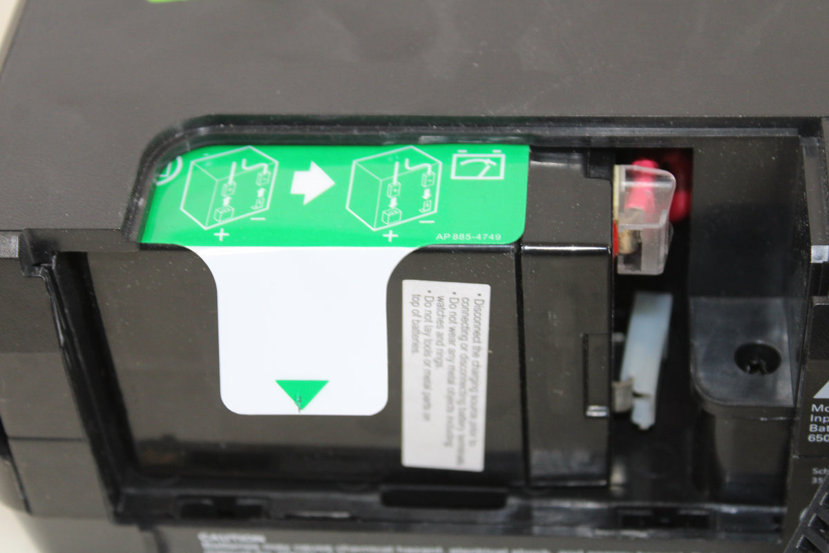 APC BR650MI USV 650 VA mit LCD Display und automatischer Spannungsregulierung - 0731304346937