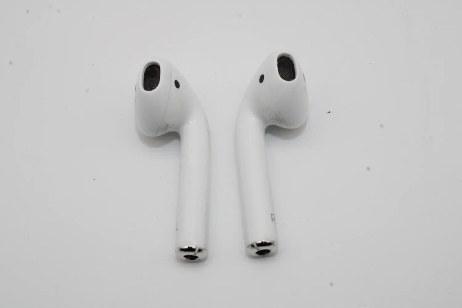 B-Ware Apple Air Pods Mit Ladecase 2. Gen In Ear True Wireless Weiß Siehe Text/Foto - 190199098572
