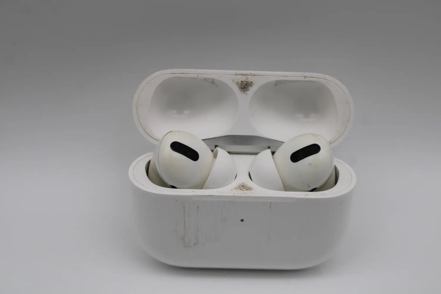 C-Ware Apple Air Pods Pro Weiß Mit Wireless Case In Ear Kopfhörer (Bluetooth) - 190199247000