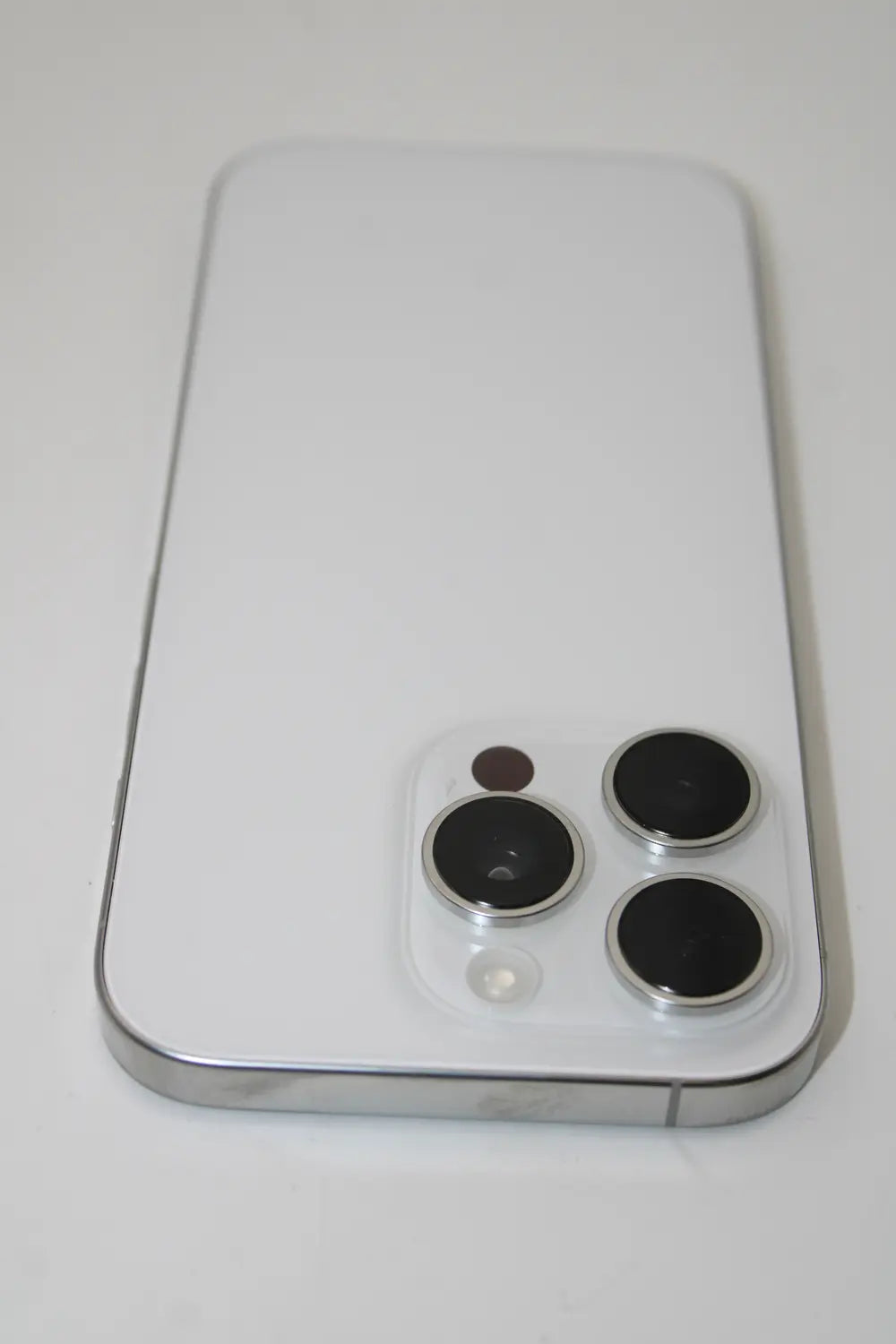 B-Ware Apple I Phone 16 Pro Smartphone Handy Titan Weiß 512 Gb 16 Cm 6.3 Zoll - 195949772917