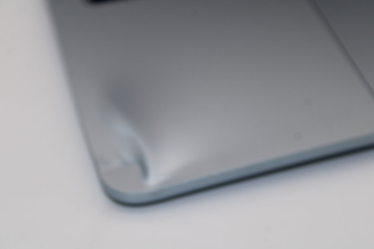 Apple MacBook Air Notebook Laptop 13 Zoll 16 GB RAM 256 GB SSD M4 DEFEKTWARE - 0195949890123
