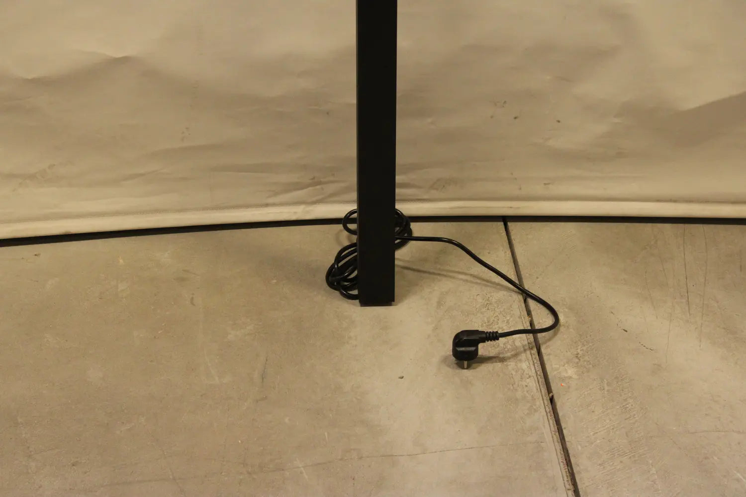 B-Ware Arcchio Stehleuchte Finix Led 100 W Dimmbar Stehlampe Büro 23 Stück Siehe Text - 4251911758467