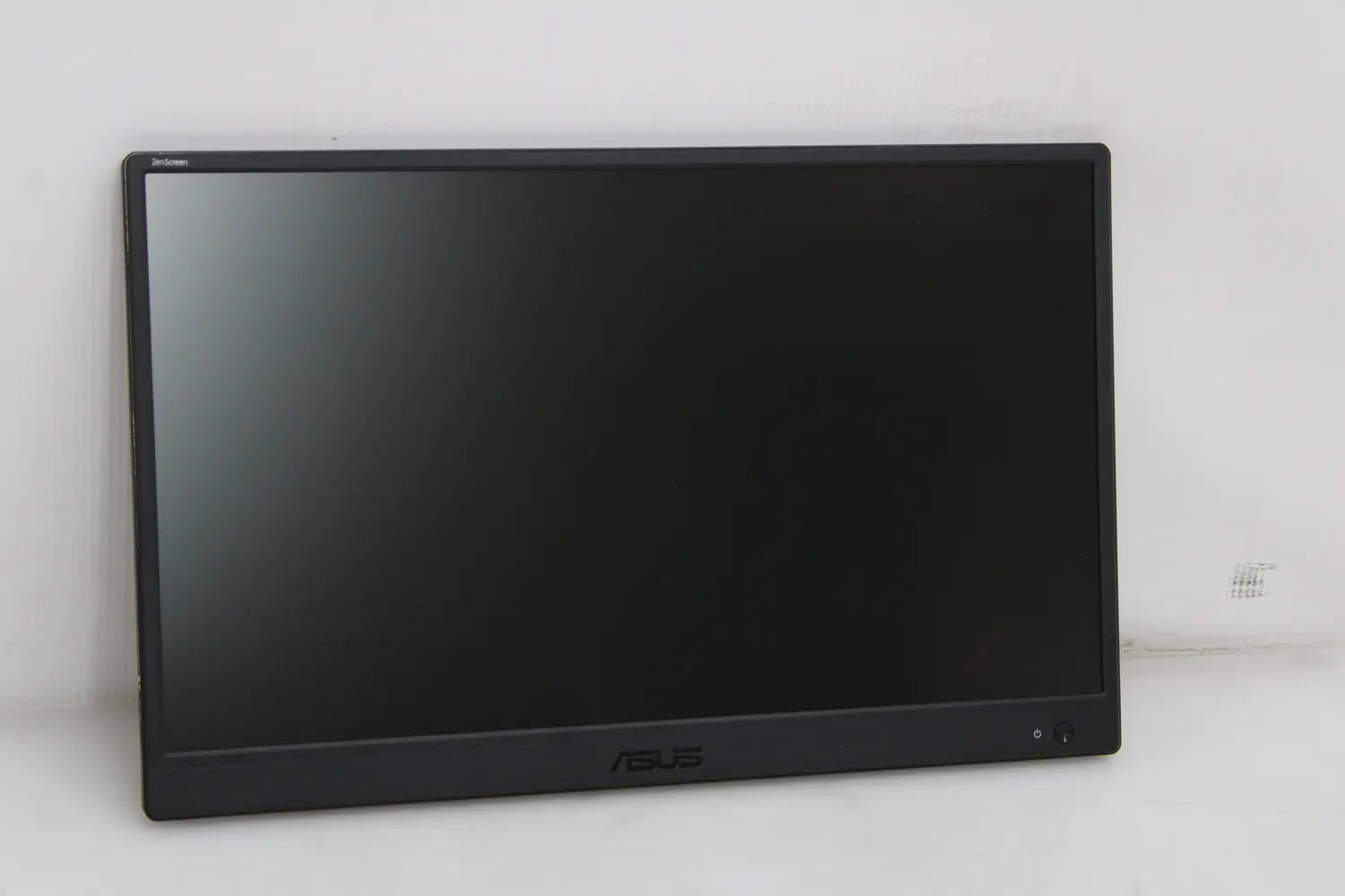 D-Ware Asus Mb165 B Led Monitor 15.6 Zoll 1366 X 768 Pixel Bildschirm Defektware - 4711081160151