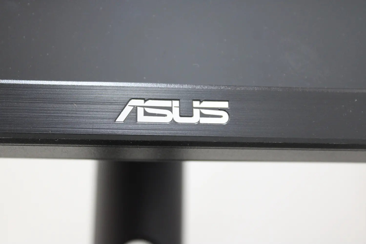 D-Ware Asus Pro Art Pa329 Cv Monitor 32" 81,3cm Gaming Bildschirm Ips 4k Uhd Defektware - 4711081009726