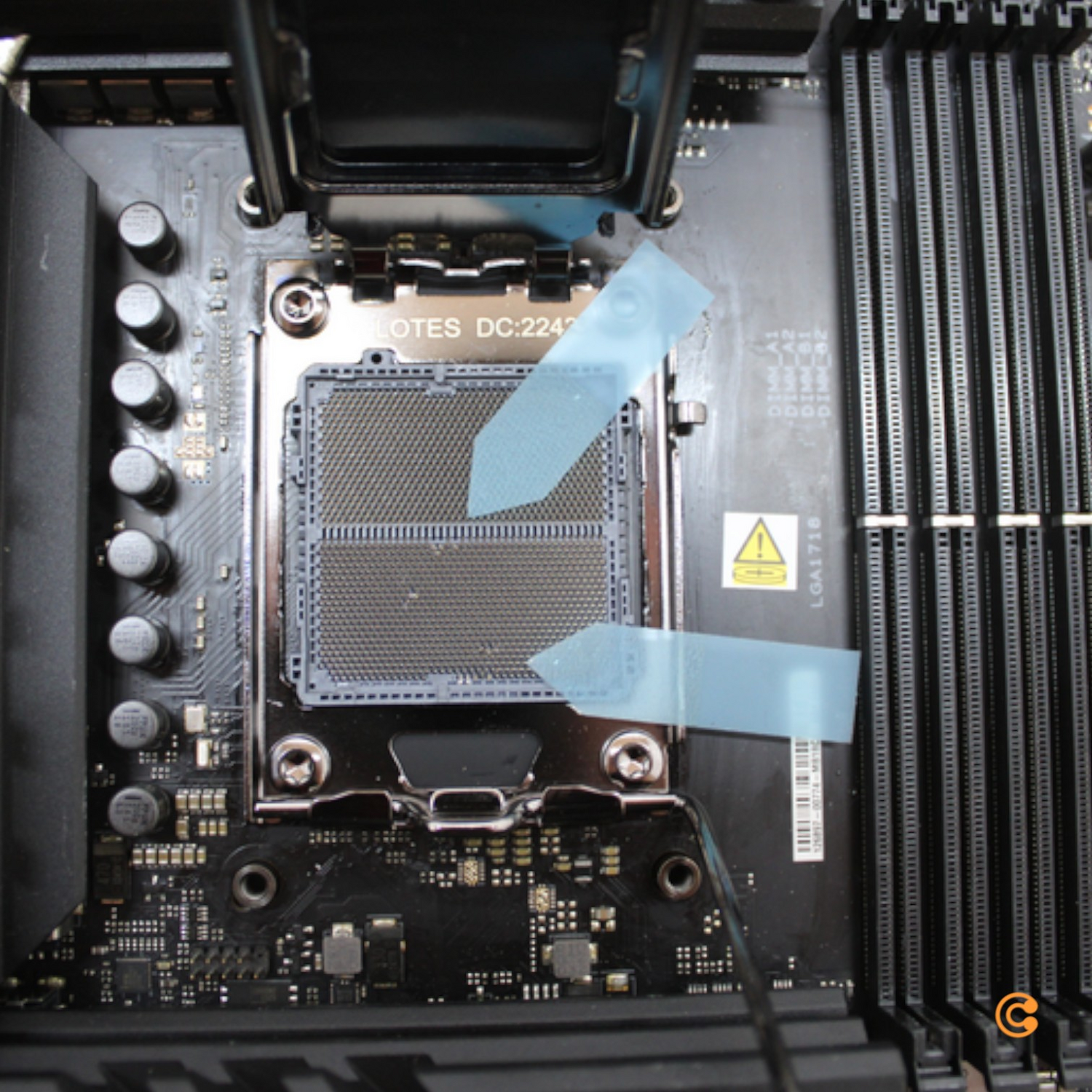 Asus Rog Crosshair X670 E Hero Mainboard Am5 Amd Atx Ddr Defektware D-Ware - 4711081862420