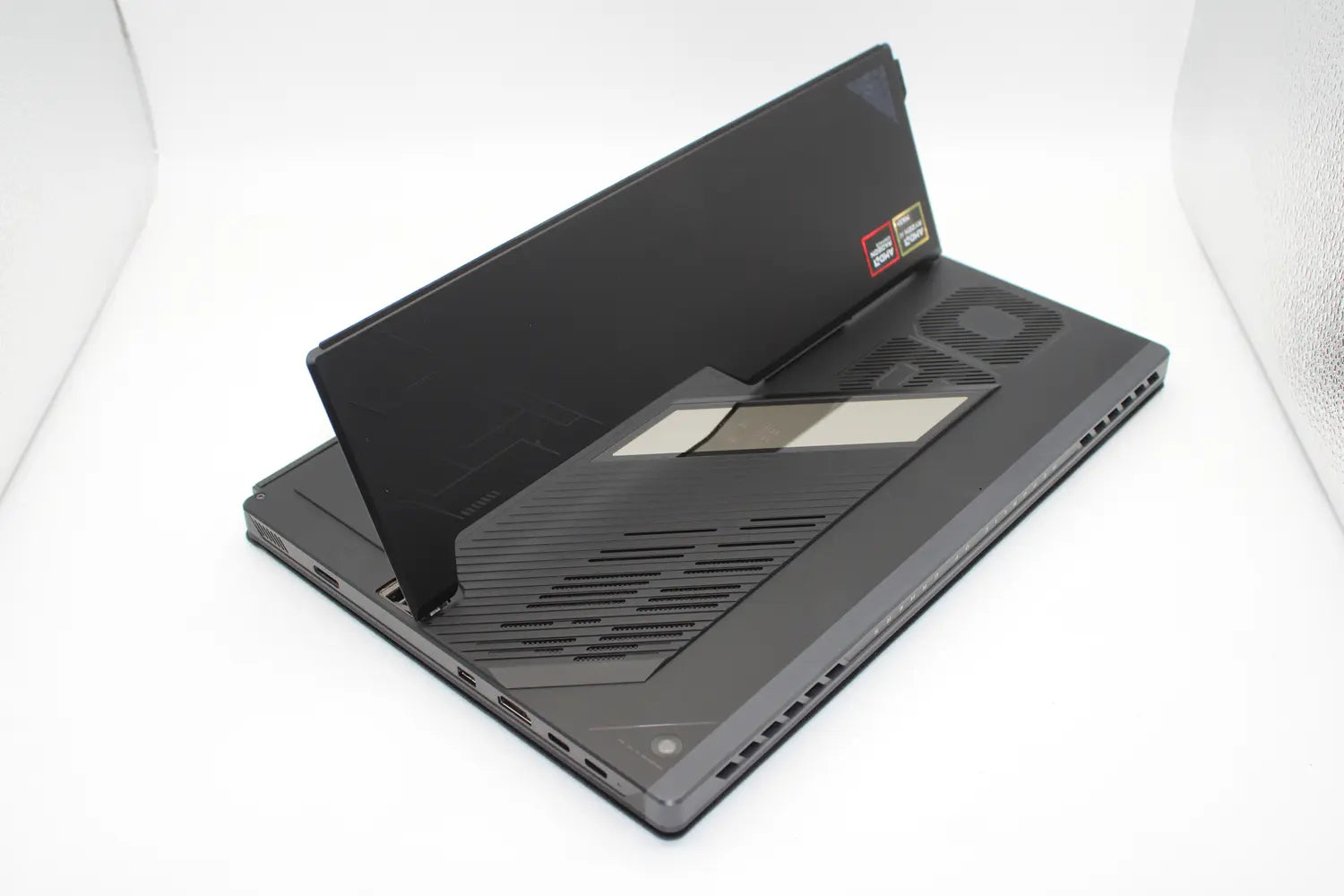 C-Ware Asus Rog Flow Z13 Gaming Notebook Amd Ai Max+ 395 Radeon 8060 S Siehe Text/Foto - 4711387863268