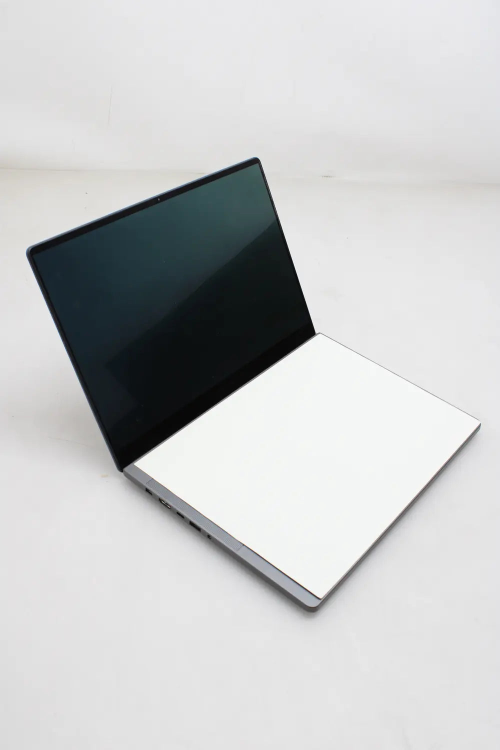 C-Ware Asus Rog Ga403 Ui Qs024 W 14 Zoll Notebook Laptop Rtx 4060 Siehe Text/Foto - 4711387443330