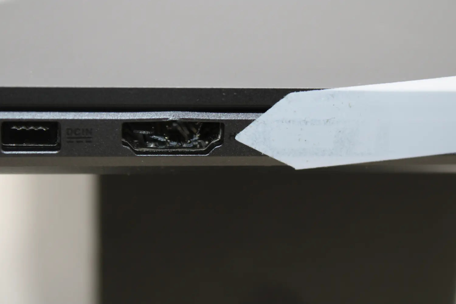 C-Ware Asus Rog Ga403 Ui Qs024 W 14 Zoll Notebook Laptop Rtx 4060 Siehe Text/Foto - 4711387443330