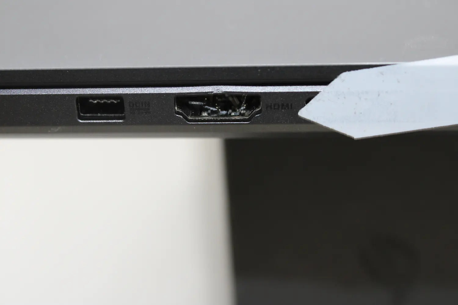 C-Ware Asus Rog Ga403 Ui Qs024 W 14 Zoll Notebook Laptop Rtx 4060 Siehe Text/Foto - 4711387443330