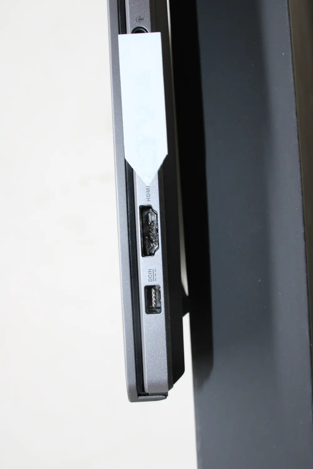 C-Ware Asus Rog Zephyrus G16 Ai Notebook Laptop R9 Hx 370 32 1 4070 Siehe Text/Foto - 4711387660171