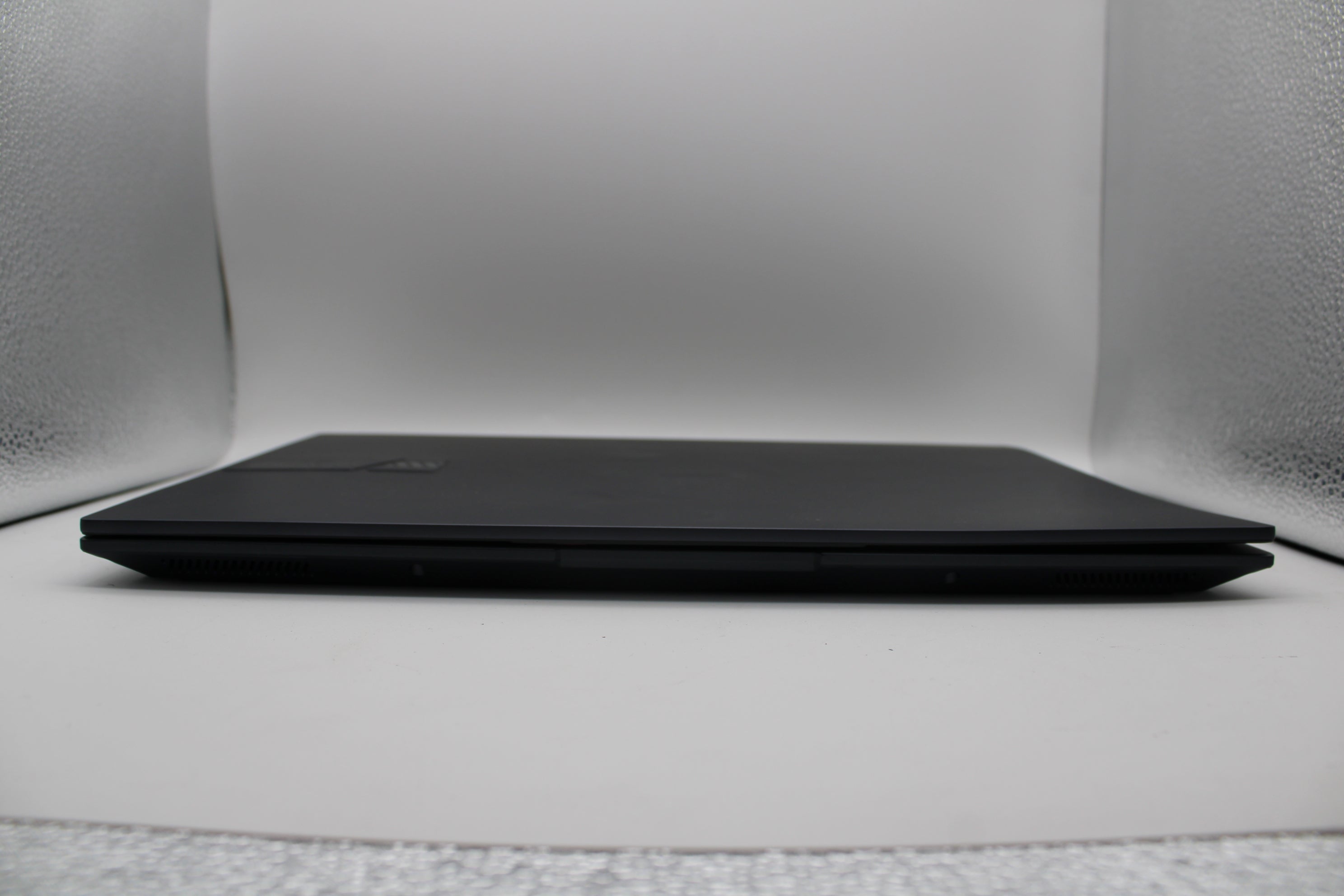 ASUS Vivobook Pro 16 OLED K6602VU-MX127X Intel Core i9 16GB 1TB RTX 4050 - 4711387191101