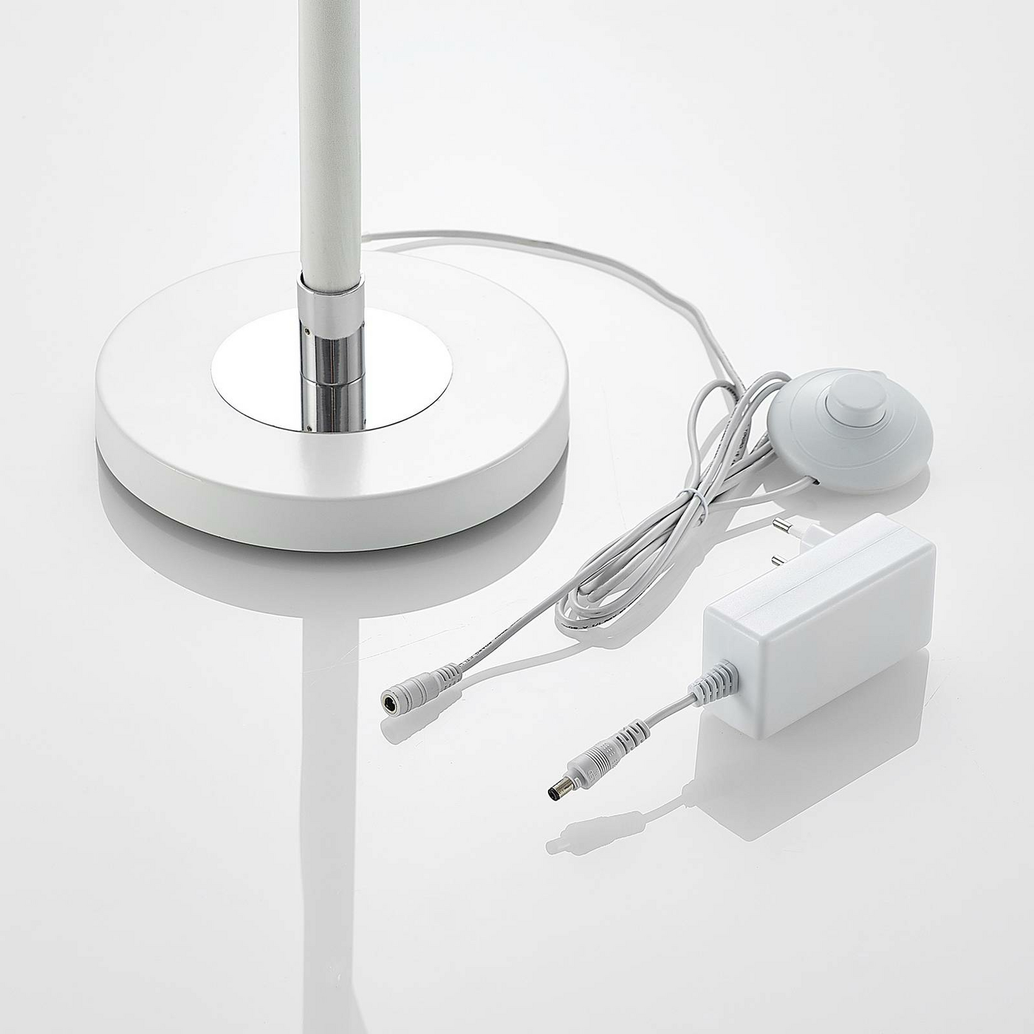 Lucande Edano Led Stehlampe Wohnzimmerlampe Standleuchte Dekoleuchte Led Weiß818 B-Ware