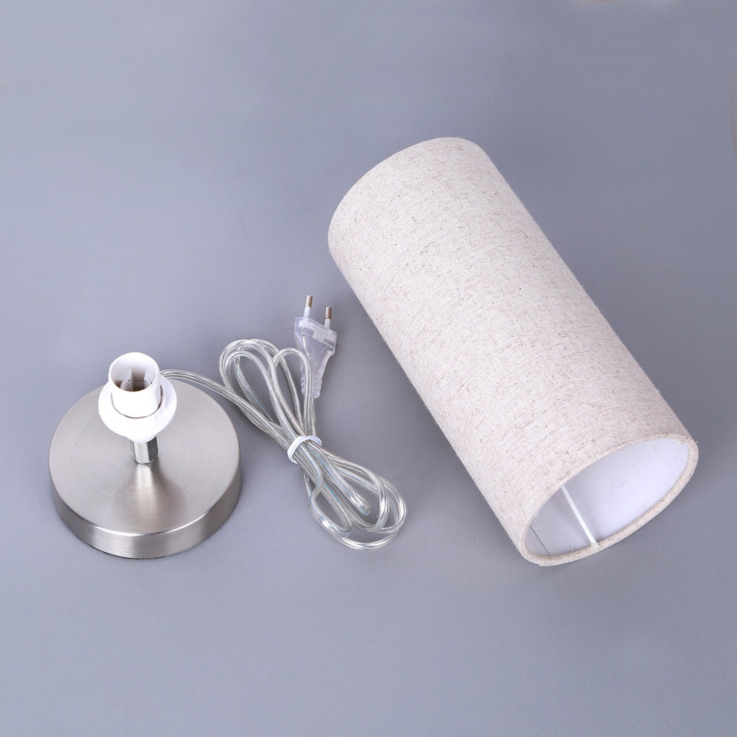 Lampe de table Lindby en tissu crème de qualité B, lampe de bureau Ronja, lampe de table de bureau 