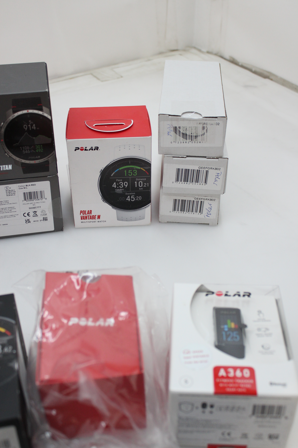 39x Beschädigte Polar Uhren Sportuhr Smartwatch Fitnessuhr Defekt Unvollständig D-Ware