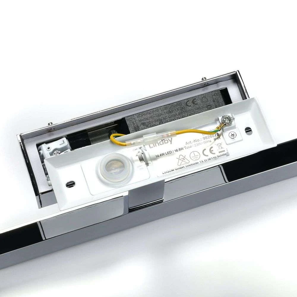 Applique murale Lindby Jukka pour salle de bain, éclairage LED blanc chromé, 90 cm, IP44, produit de seconde main.