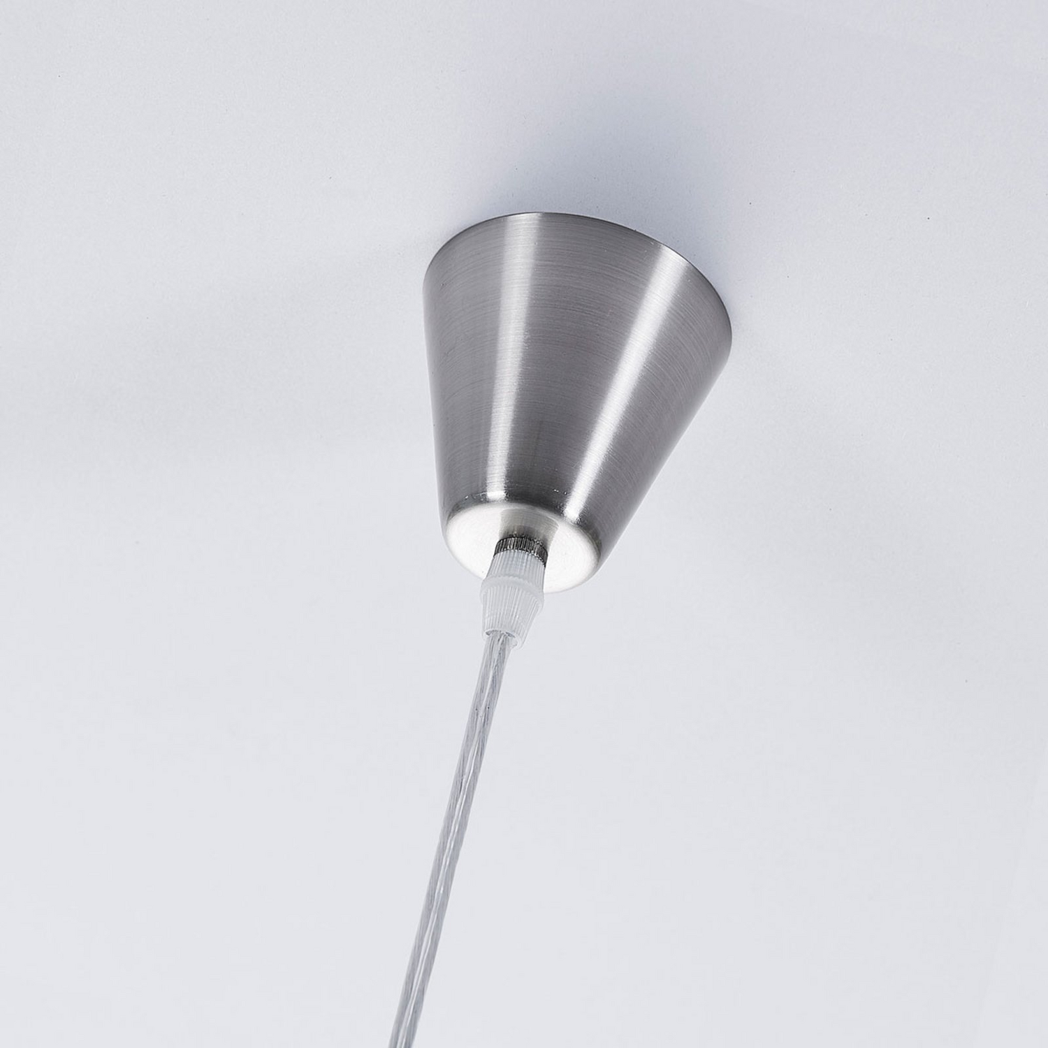 Suspension sphérique Lindby Marike, plafonnier, douille E27 en verre opale 