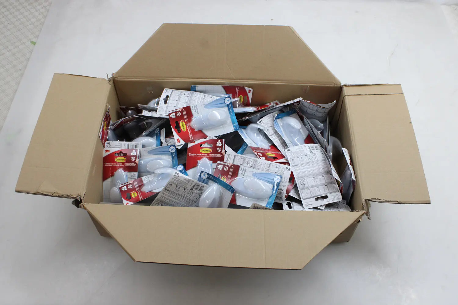 B-Ware 3 M Command Bad Large Handtuchhaken (L X B X H) 114 X 41 X 38 Mm Weiß 91 Stück - 5902658100659