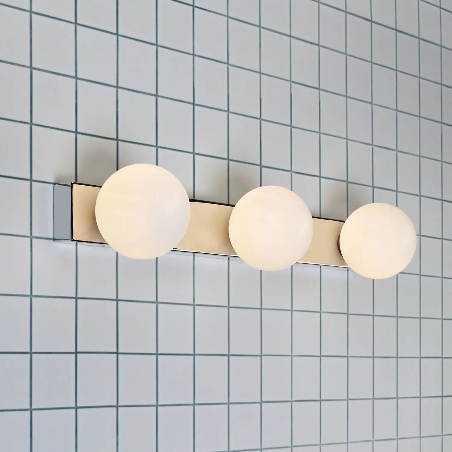 B-Ware Markslöjd Badezimmer Wandleuchte Mini Chrom Weiß Badezimmerlampe Leuchte G9 Glas - 7330024558946