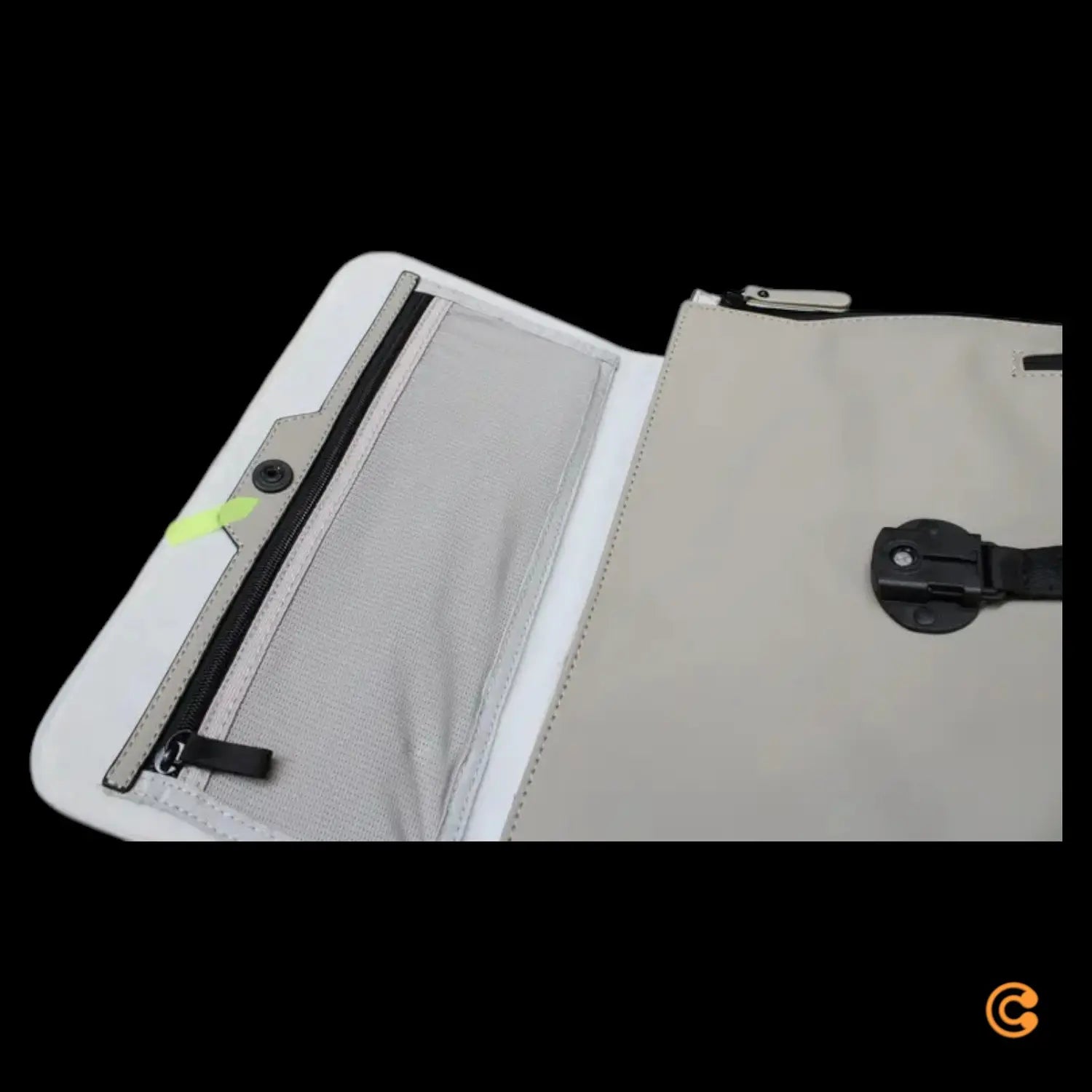 B-Ware Béaba Wickelrucksack Rucksack Tasche Oslo Clay Kinderwagenhaken Siehe Text/Foto - 3384349403218