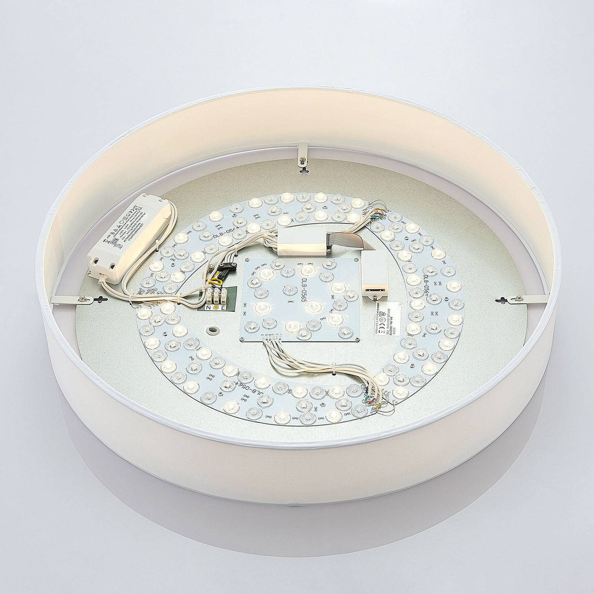 Lucande Deckenleuchte Deckenlampe LED RGB Smart Home WiZ App weiß Textil 60cm - 4251096557558