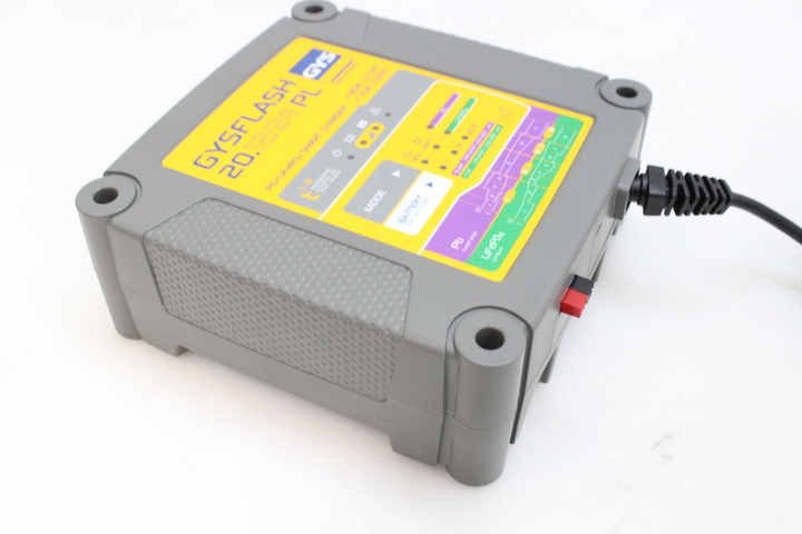 GYS GYSFLASH Automatikladegerät 20.12/24 PL Batterieladegerät Akku DEFEKTWARE