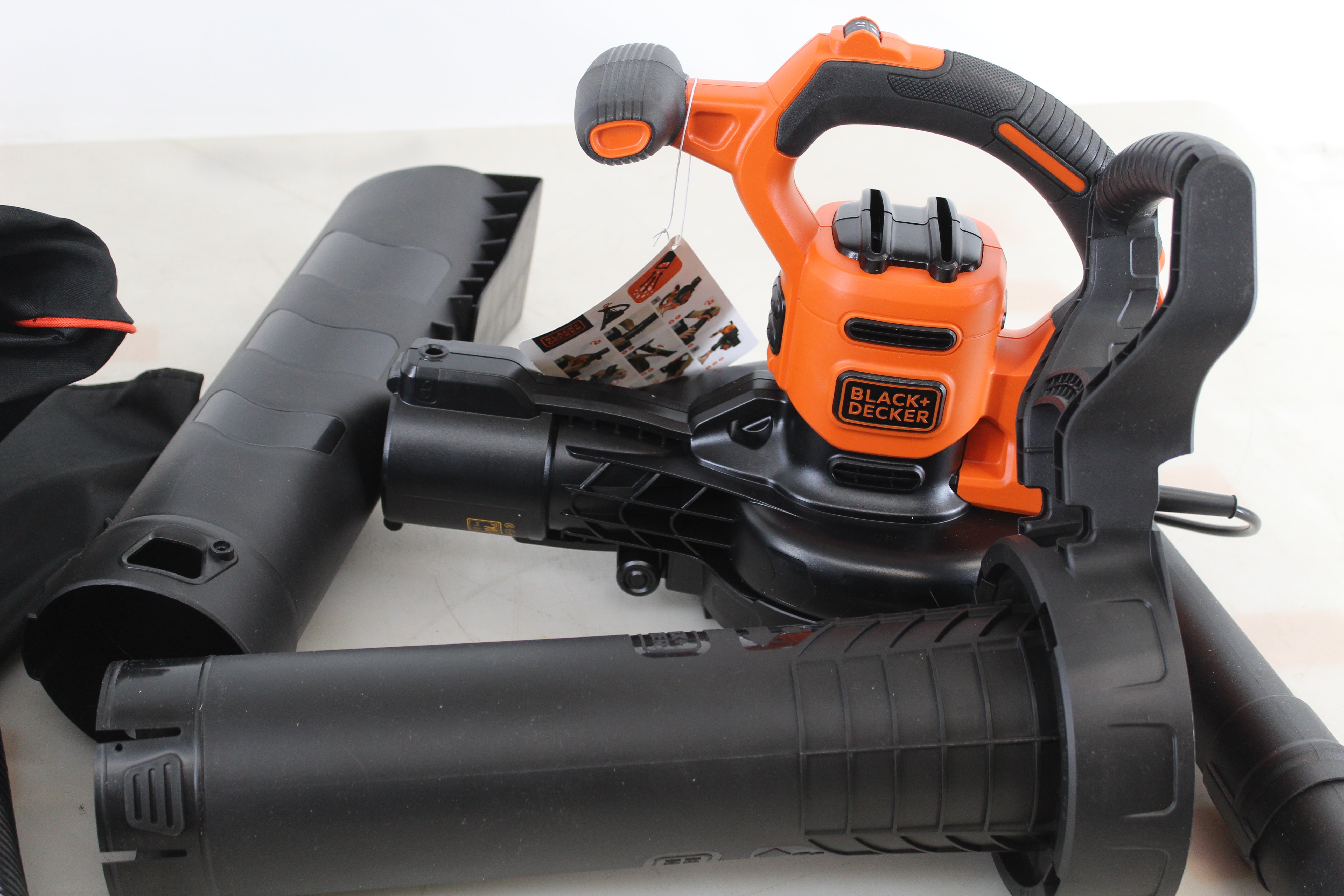 Black Decker Laubsauger Gartensauger Laubbläser elektrisch Gartenpflege Gerät - 5035048705186