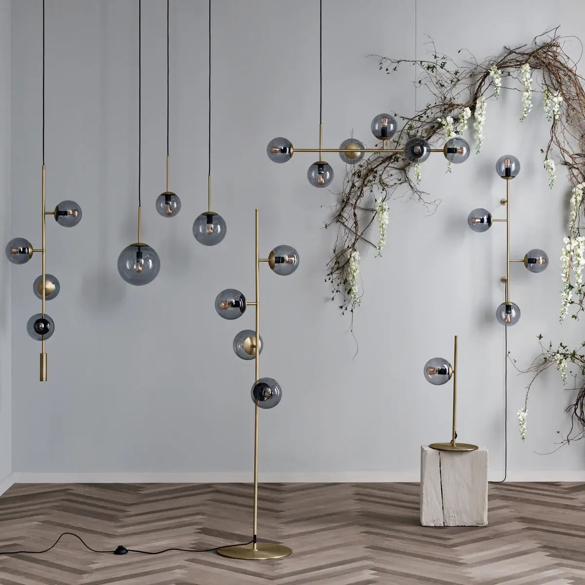 B-Ware Bolia Pendelleuchte Hängelampe Orb Glas Schwarz Matt Rauchgrau 20 Cm Stahl - 5702410295407