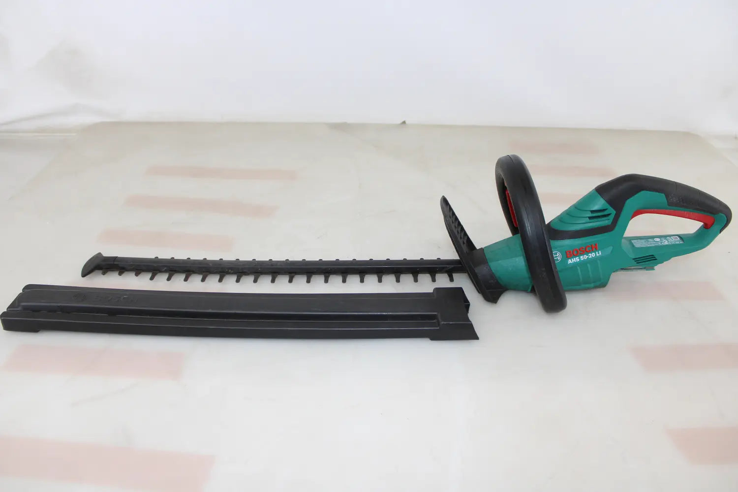 D-Ware Bosch Heckenschere Strauchschneider Akku Ahs 50 20 Li Set Defektware - 3165140830300