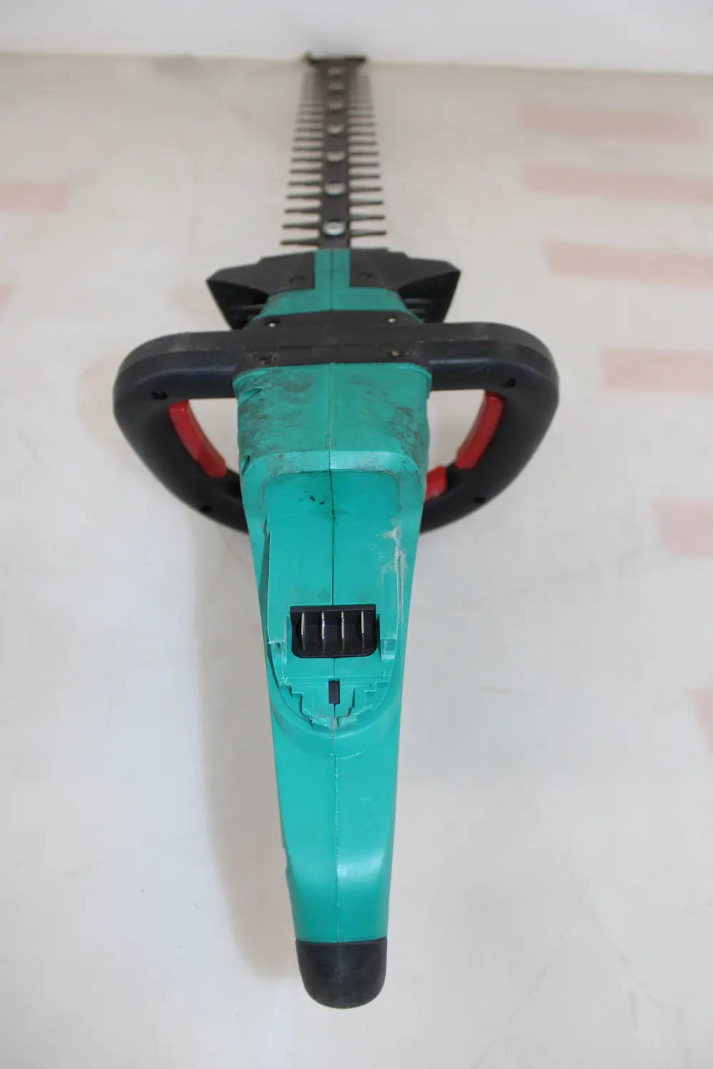 D-Ware Bosch Heckenschere Strauchschneider Akku Ahs 50 20 Li Set Defektware - 3165140830300