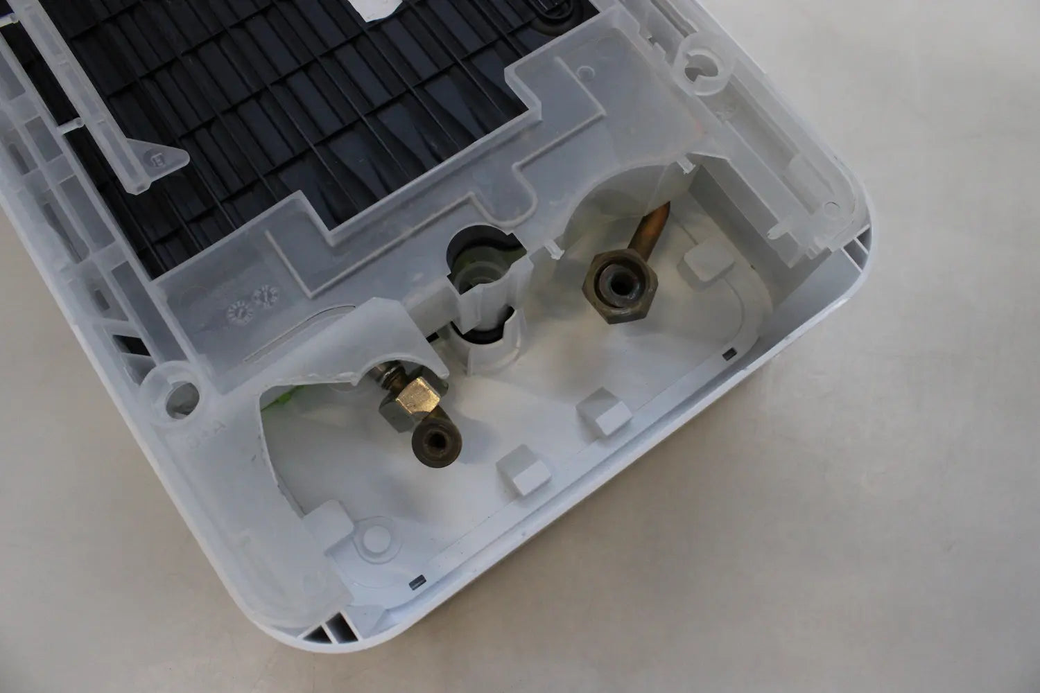 B-Ware Bosch Home Comfort 7736506768 Tronic Line K W Durchlauf Erhitzer Siehe Text/Foto - 4062321375201