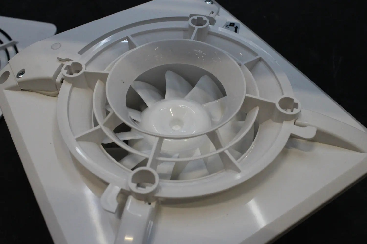 B-Ware Bosch Home Comfort Fan 1900 W100 Dh Wand  Und Deckenlüfter 230 V 75.4 Siehe Text - 4062321994518