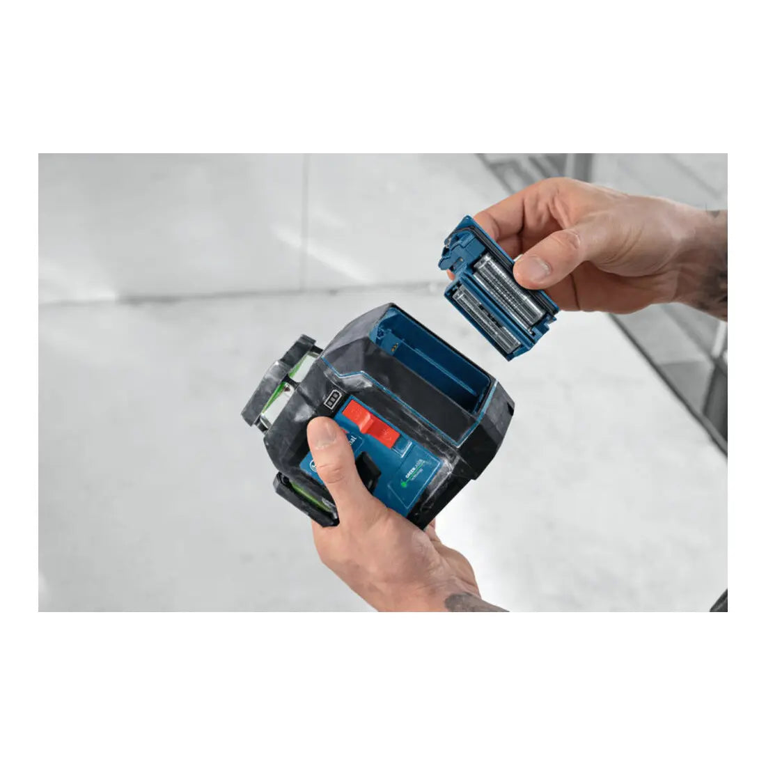 B-Ware Bosch Linienlaser Kreuzlinienlaser Gll 80 33 G Grün Handwerkerkoffer Usb C Kabel - 4053423303278