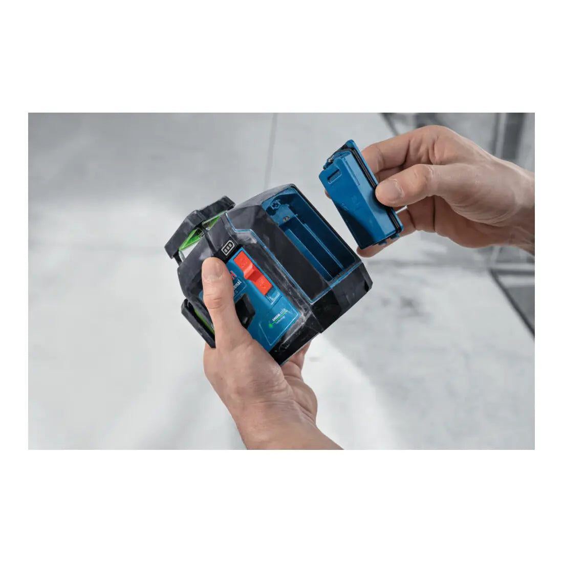 B-Ware Bosch Linienlaser Kreuzlinienlaser Gll 80 33 G Grün Handwerkerkoffer Usb C Kabel - 4053423303278
