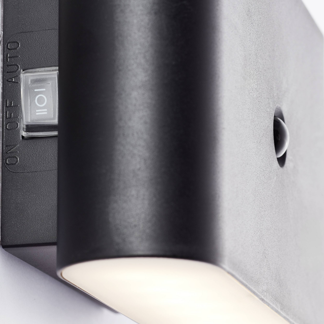 Brilliant Xino G80605/06 Led Außenwandleuchte Mit Bewegungsmelder B-Ware - 4004353447884