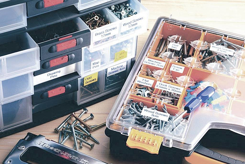 B-Ware Brother T Ze 651 Schriftband Bandfarbe Gelb Schriftfarbe Schwarz 24mm 8m 2 Stück - 4977766686747