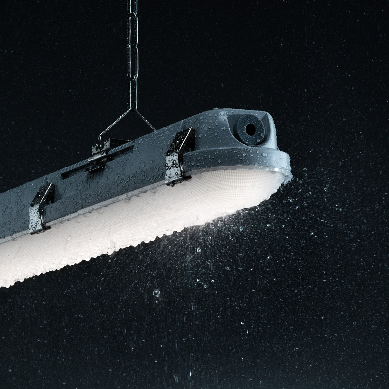 B-Ware Brumberg Feuchtraumleuchte Lampe Humid One 18 W 119 Cm 3 Stück Sonderposten - 4251433951568