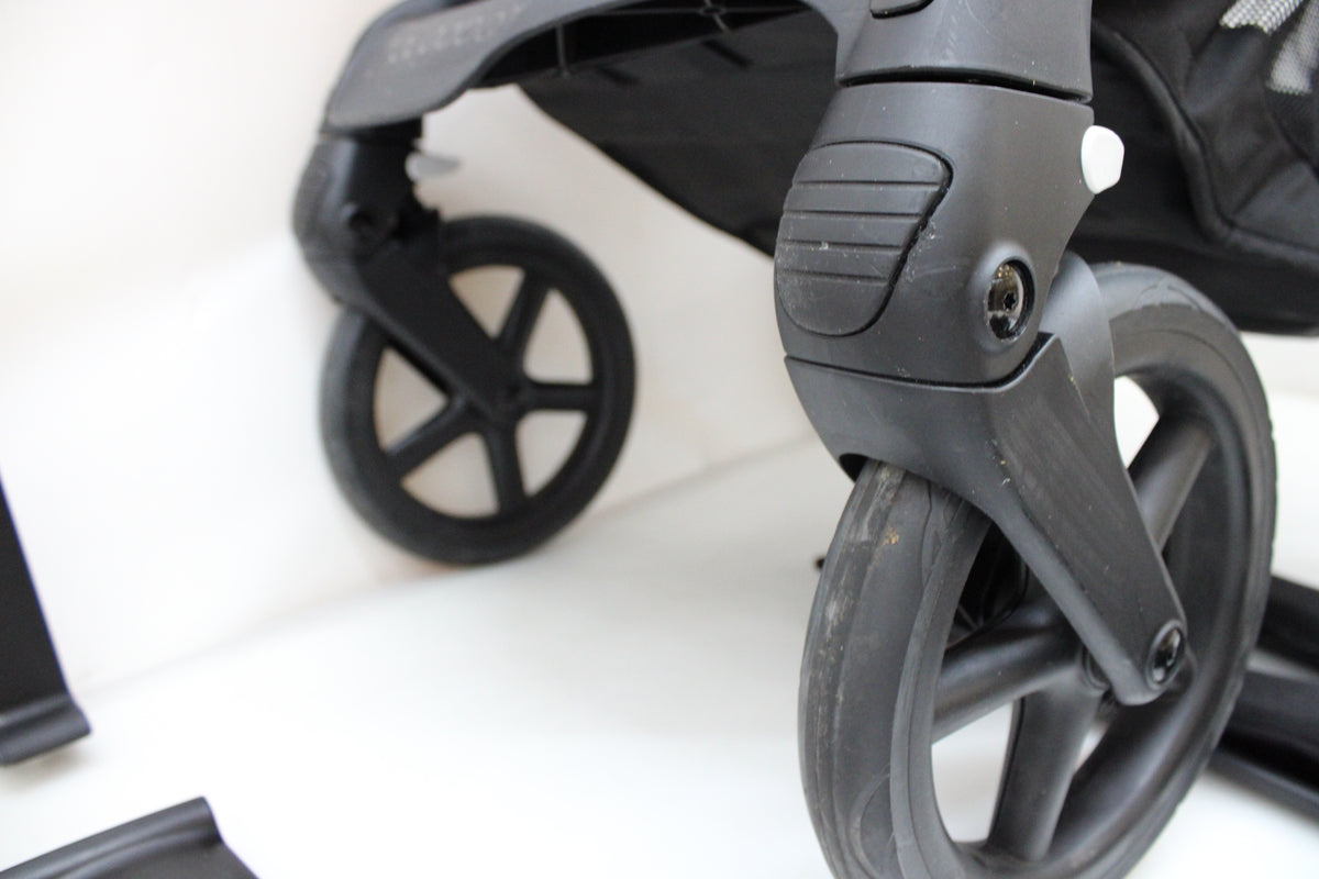 Bugaboo Kinderwagen Fox5 Complete Sportwagen Reisebuggy Buggy black desert taupe - 8717447569565
