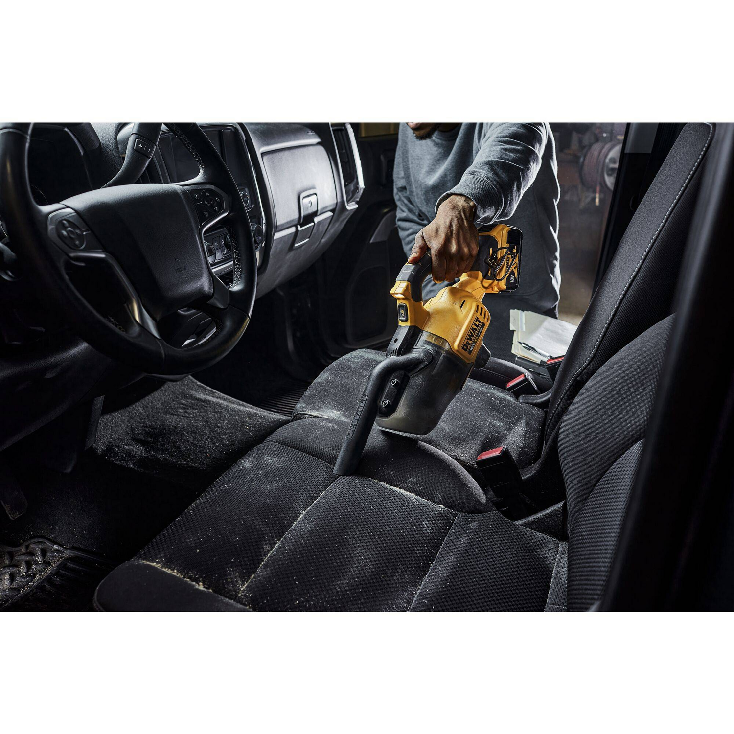 Aspirateur portatif sans fil DEWALT DCV501LN-XJ
