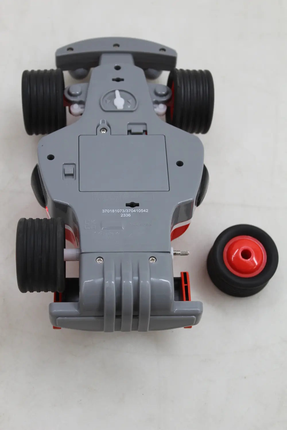 C-Ware Carrera 370181073 P First 1:18 Rc Einsteiger Modellauto Elektro Siehe Text/Foto - 9003150140702