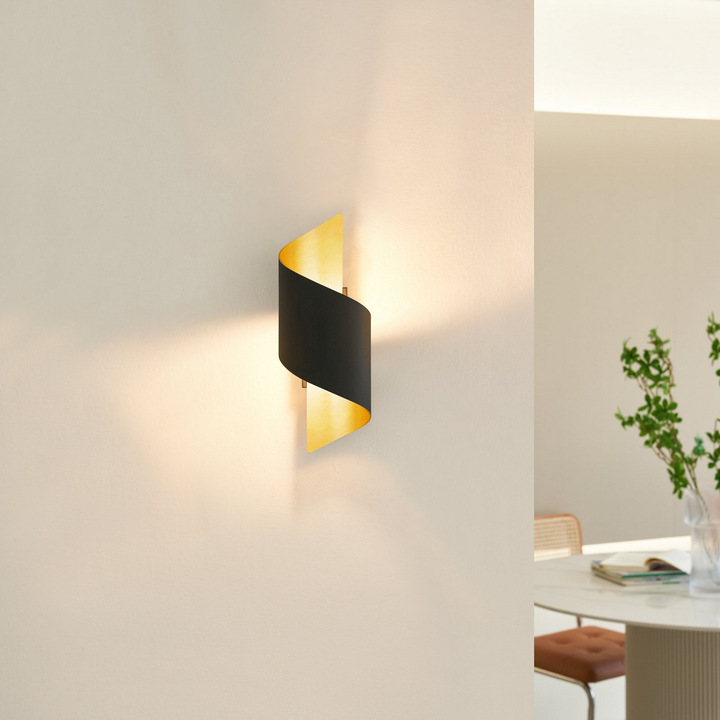 Lindby Metall-LED-Wandleuchte Wandleuchte Lampe Leuchte Desirio schwarz-gold