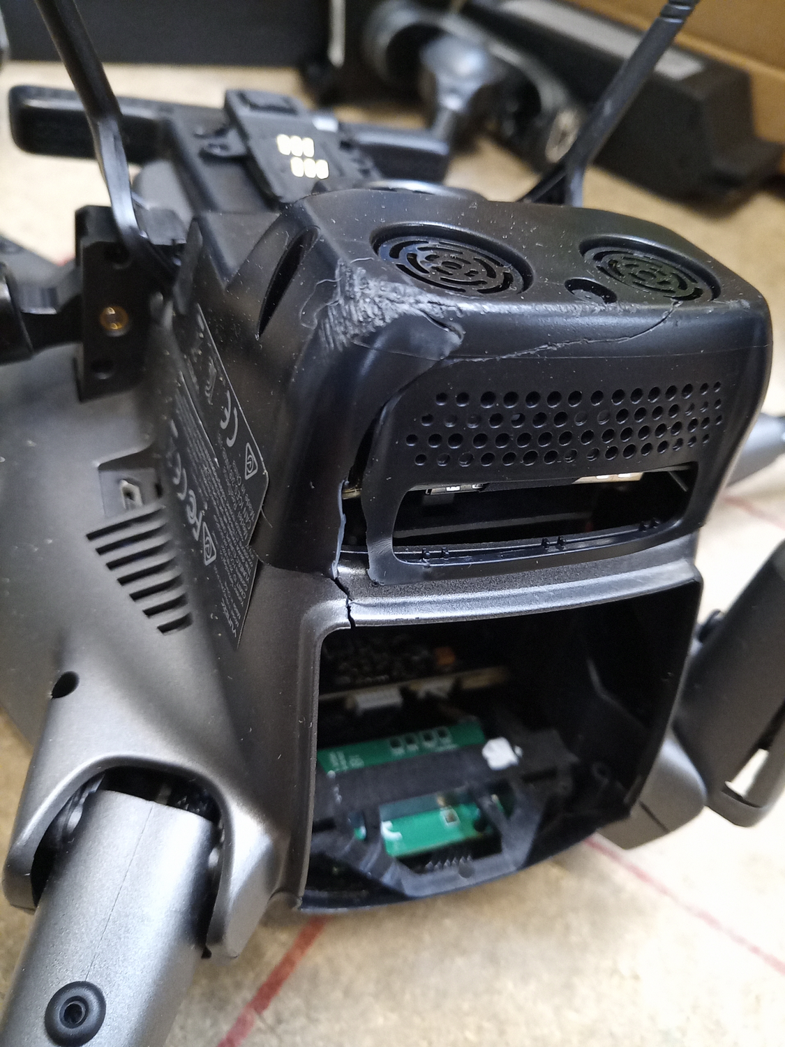 Yuneec Typhoon H Plus Rs+ C23 Drohne Kameradrohne Kamera Defekt Unvollständig D-Ware
