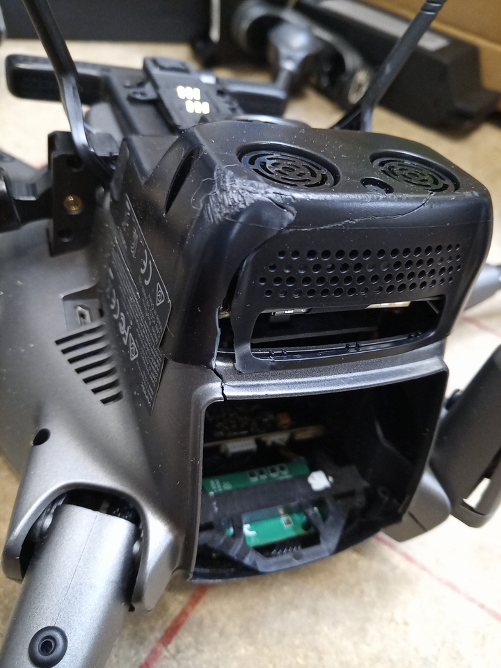Yuneec Typhoon H Plus Rs+ C23 Drohne Kameradrohne Kamera Defekt Unvollständig D-Ware